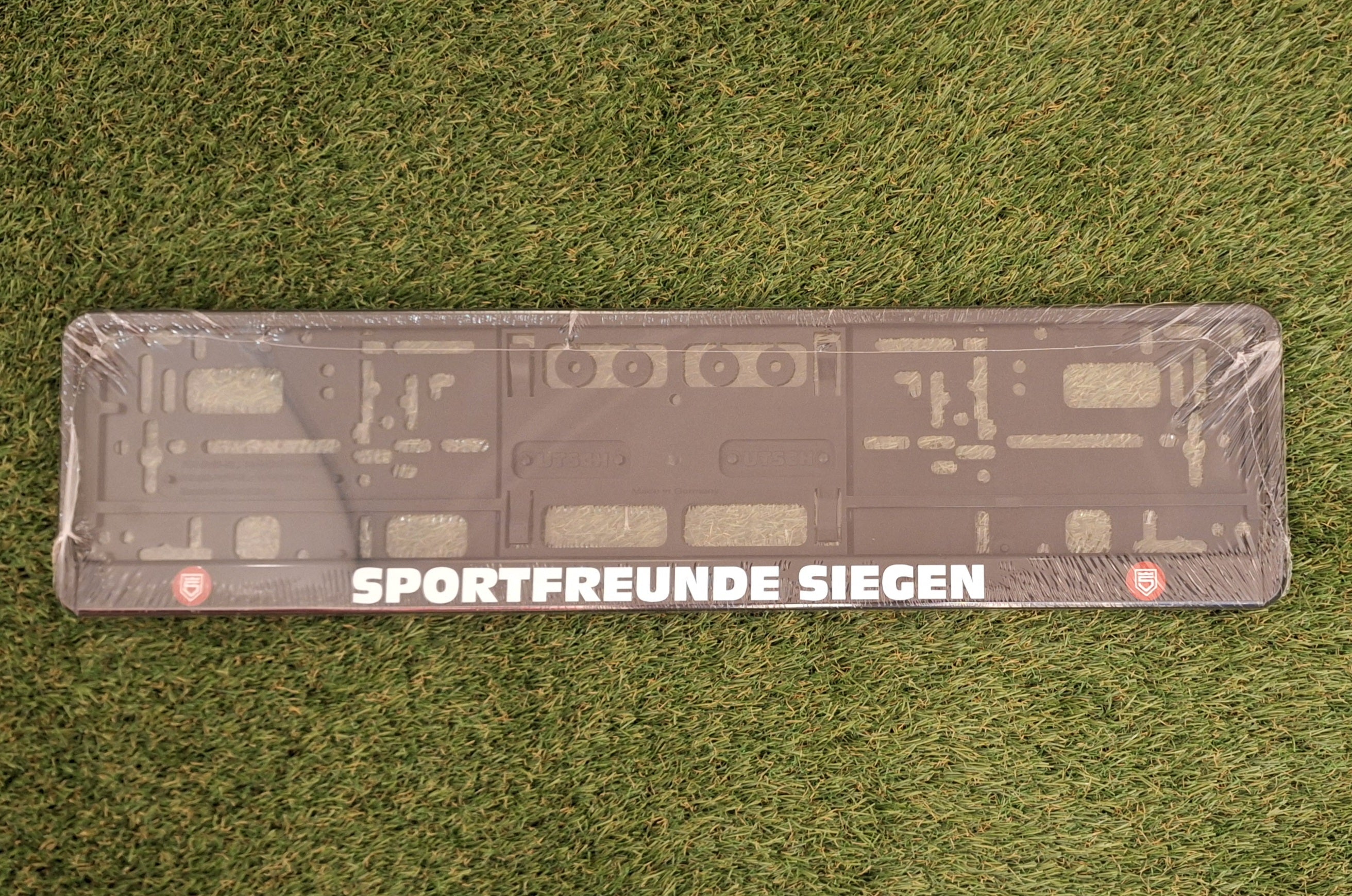 Kennzeichenhalter